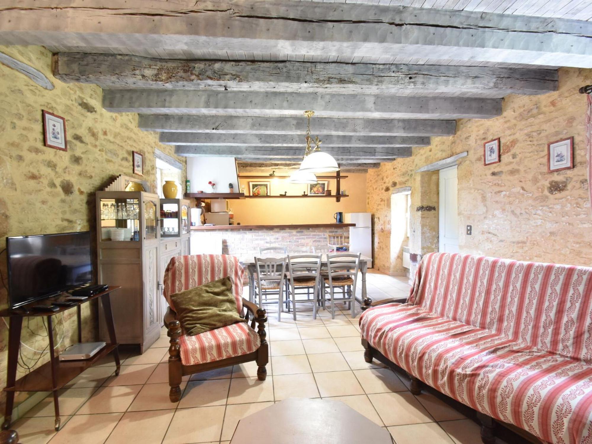 Cosy Holiday Home In Lantheuil With Garden Villefranche-du-Perigord Exterior photo